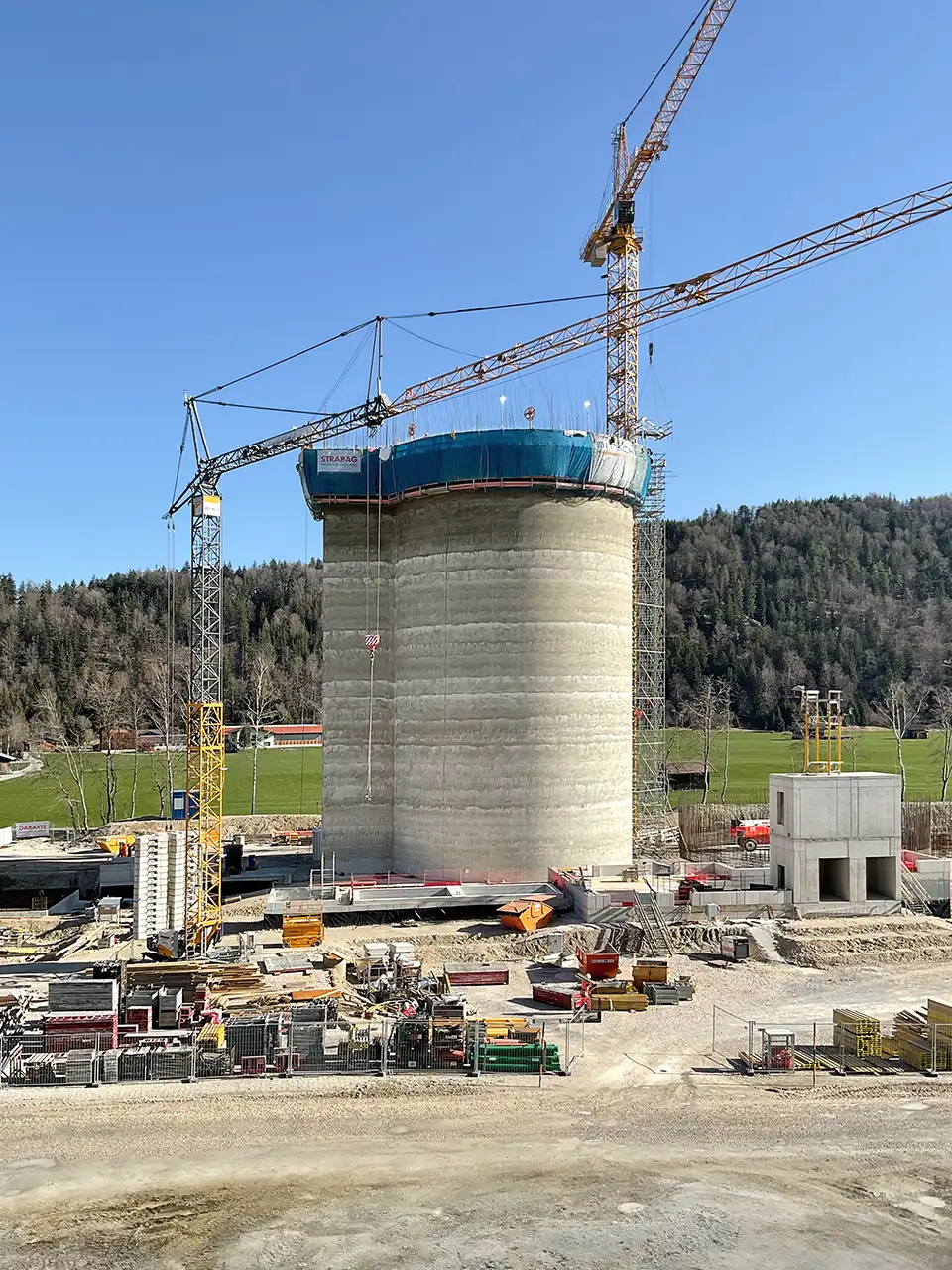 Kottmann-GmbH-Gleitbau-Klinkersilos-Vils_006_