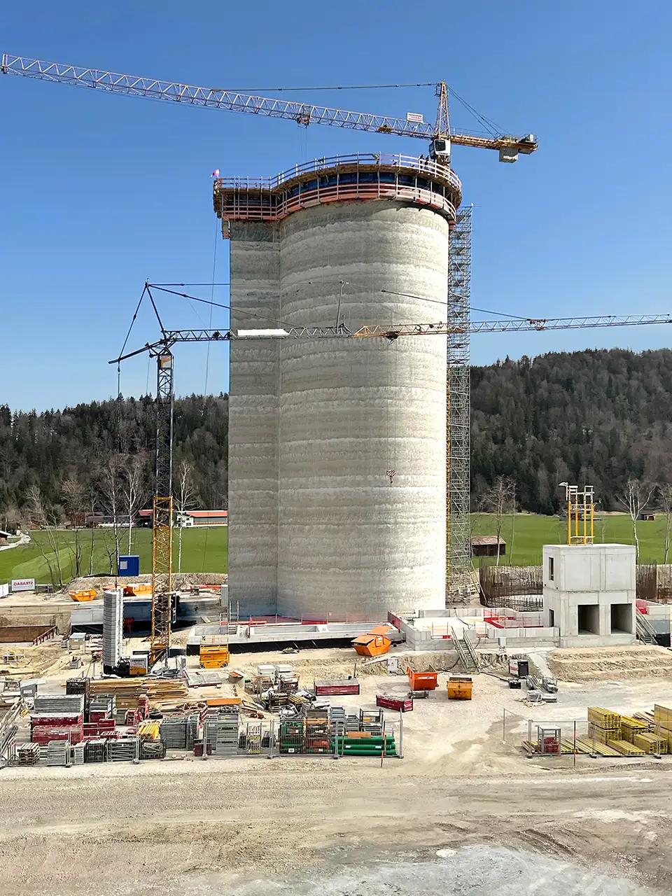 Kottmann-GmbH-Gleitbau-Klinkersilos-Vils_009_